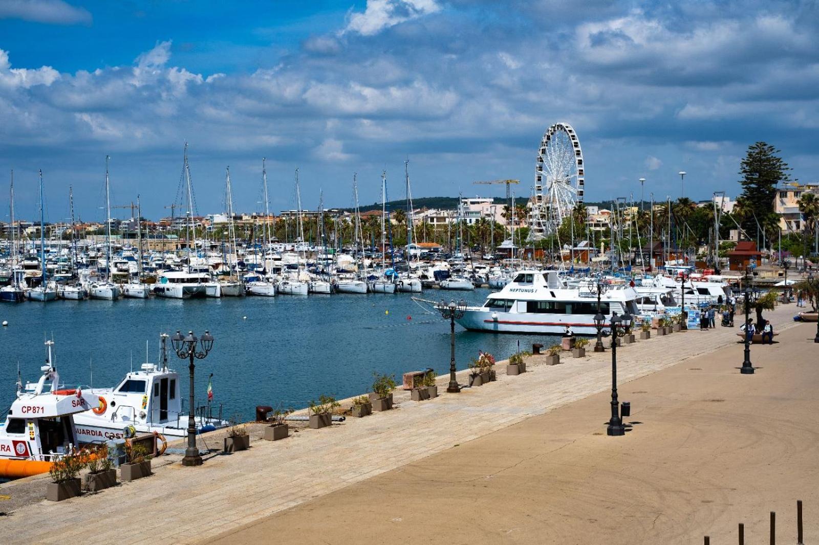 Hotel Houseboat Sardinia Alguer Exterior foto